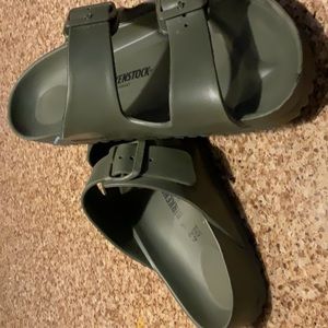 Green Birkenstock size 42 sandals. Great condition. Material is rubber.